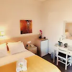 Prigipikon And Sofites 2*
