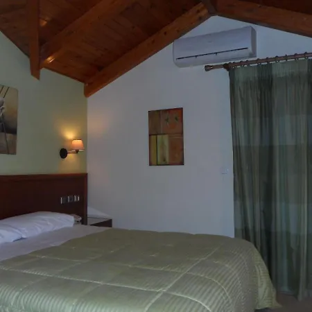 Prigipikon And Sofites ホテル