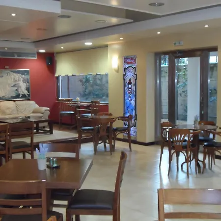 Hotel Prigipikon And Sofites