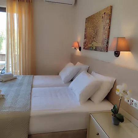 Prigipikon And Sofites Hotel